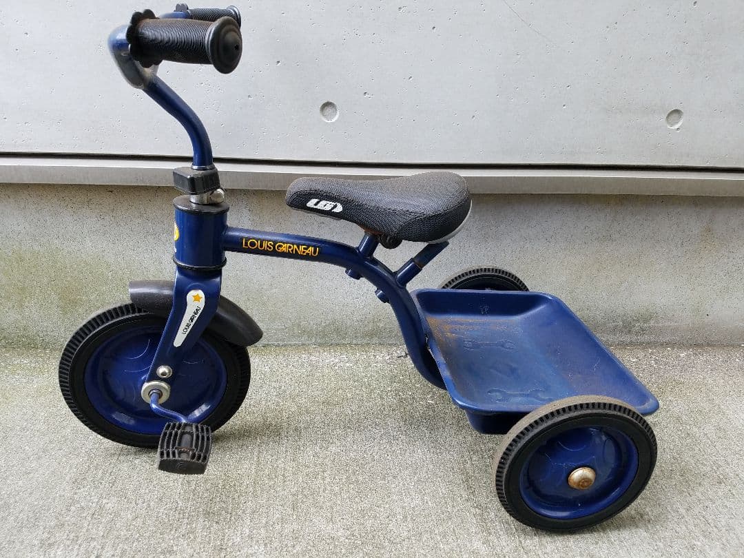 三輪車　ルイガノ　LOUISGARNEAU