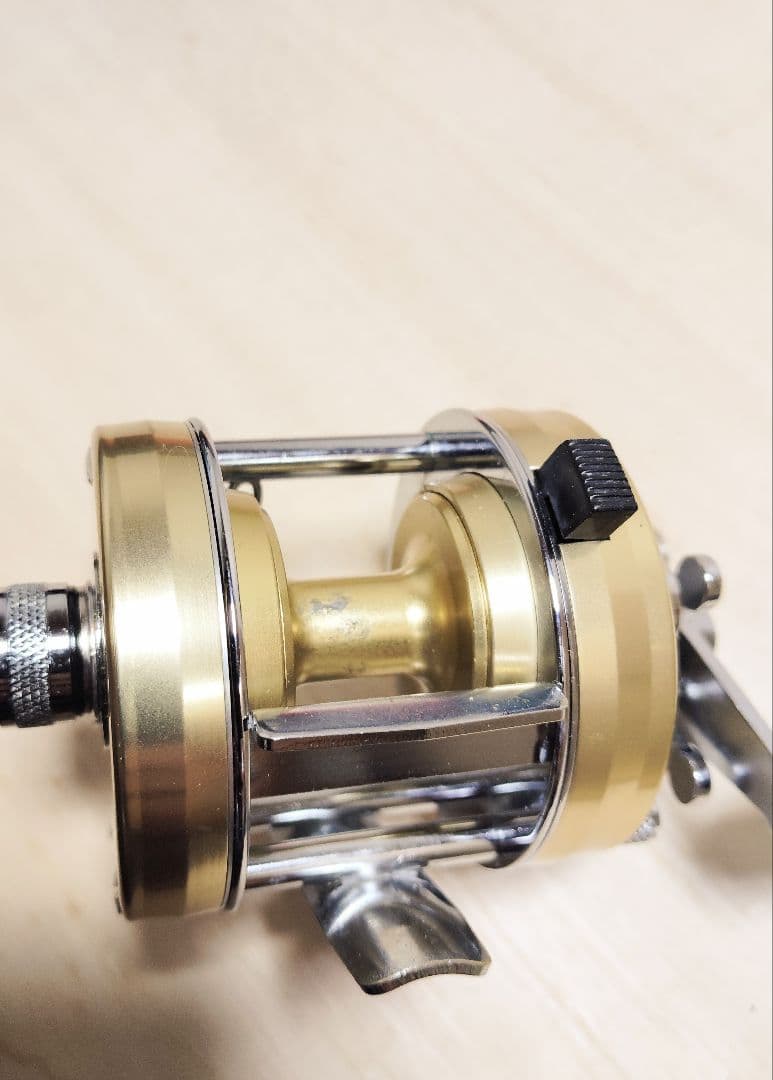 アブガルシア　Ambassador　1500c シャンパンゴールド