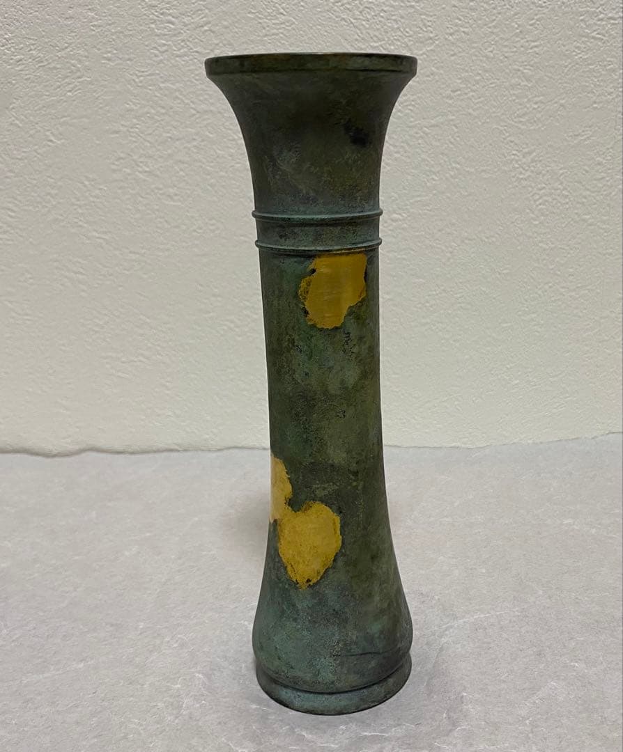 秦蔵六造り　塗金銅花生と塗金銅瑞鳥置物のセット