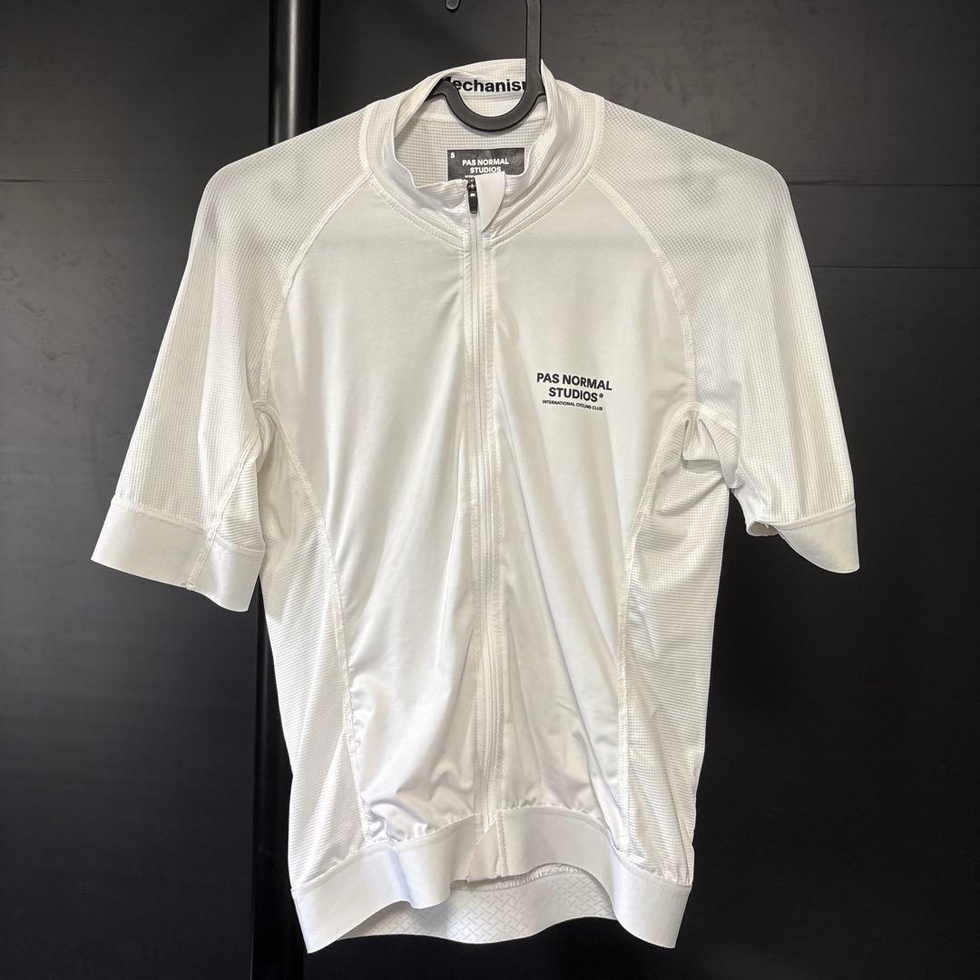 PAS NORMAL STUDIOS S ホワイト パスノーマルスタジオ