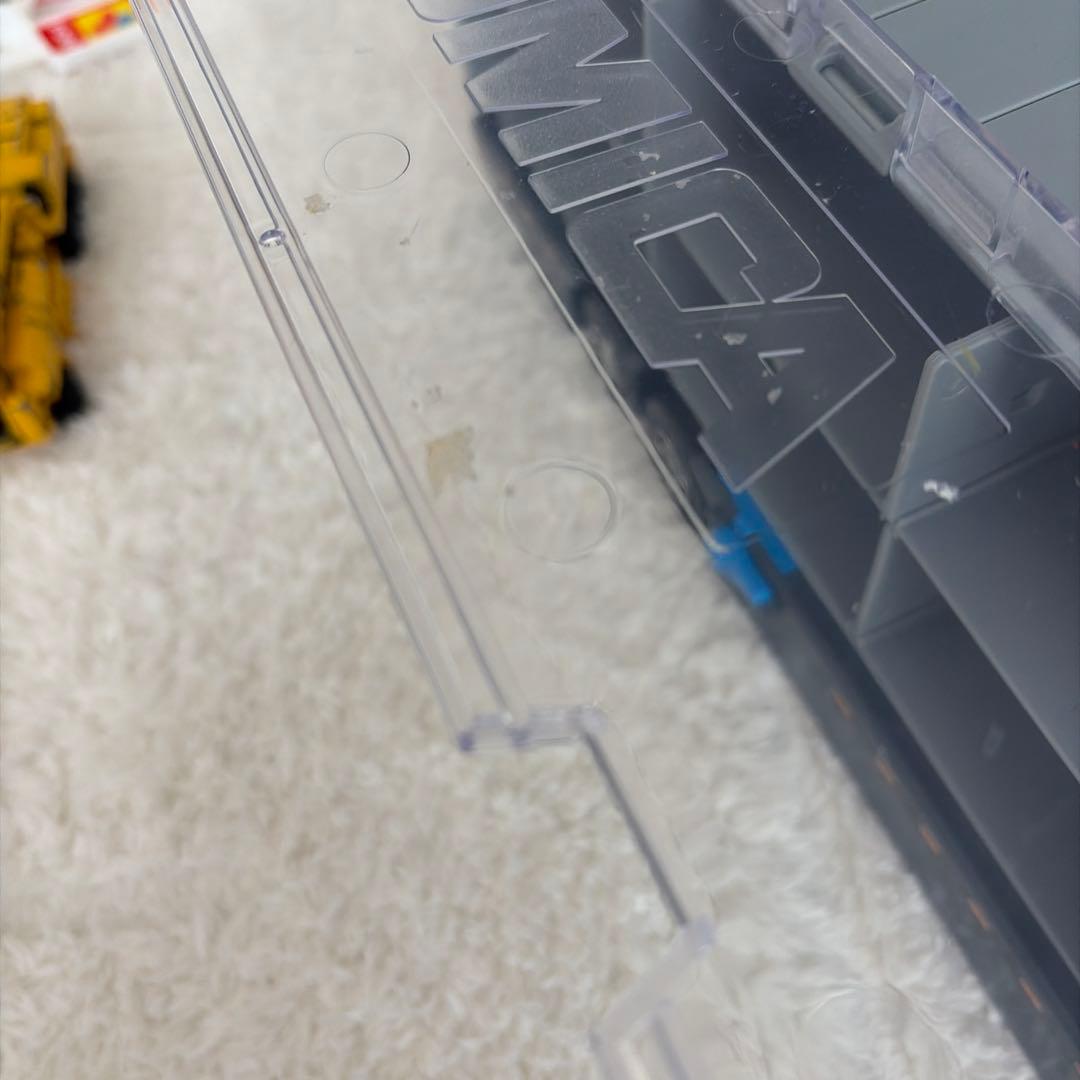 トミカと収納トラックセット