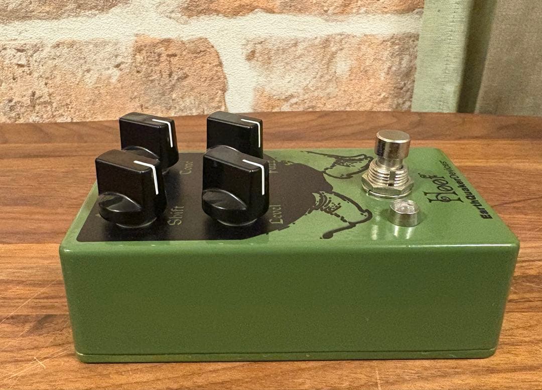 ギター EarthQuaker Devices / Hoof Army green
