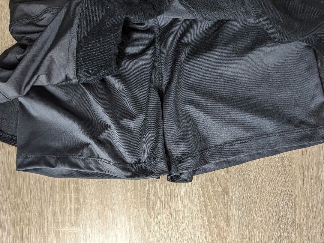 フィラ　FILA　テニスＭ〜Ｌサイズ　トップス　スコートセットで