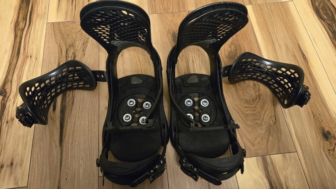 BURTON ESCAPADE ブラックビンディング