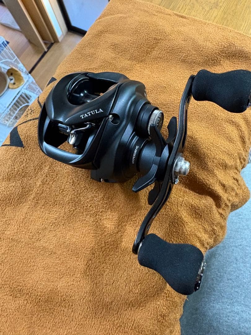 24TATULA ベイトリール 美品ハンドル交換済み