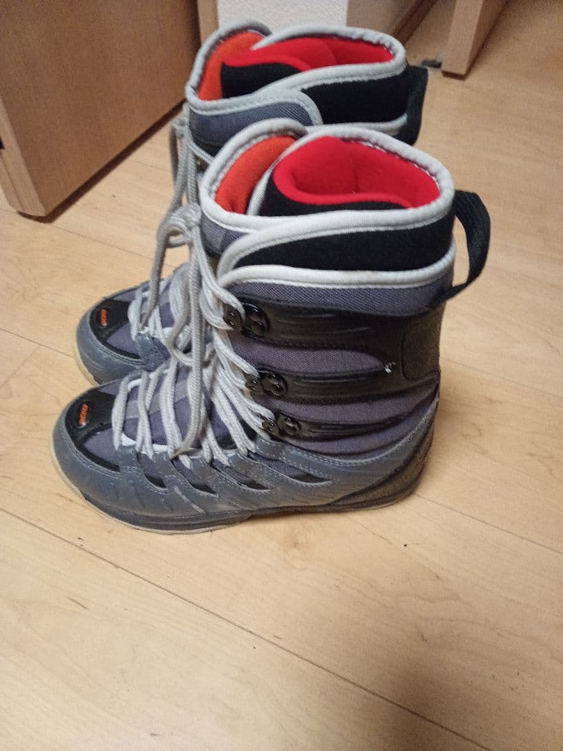 スノーボードブーツ　メンズ　26センチ