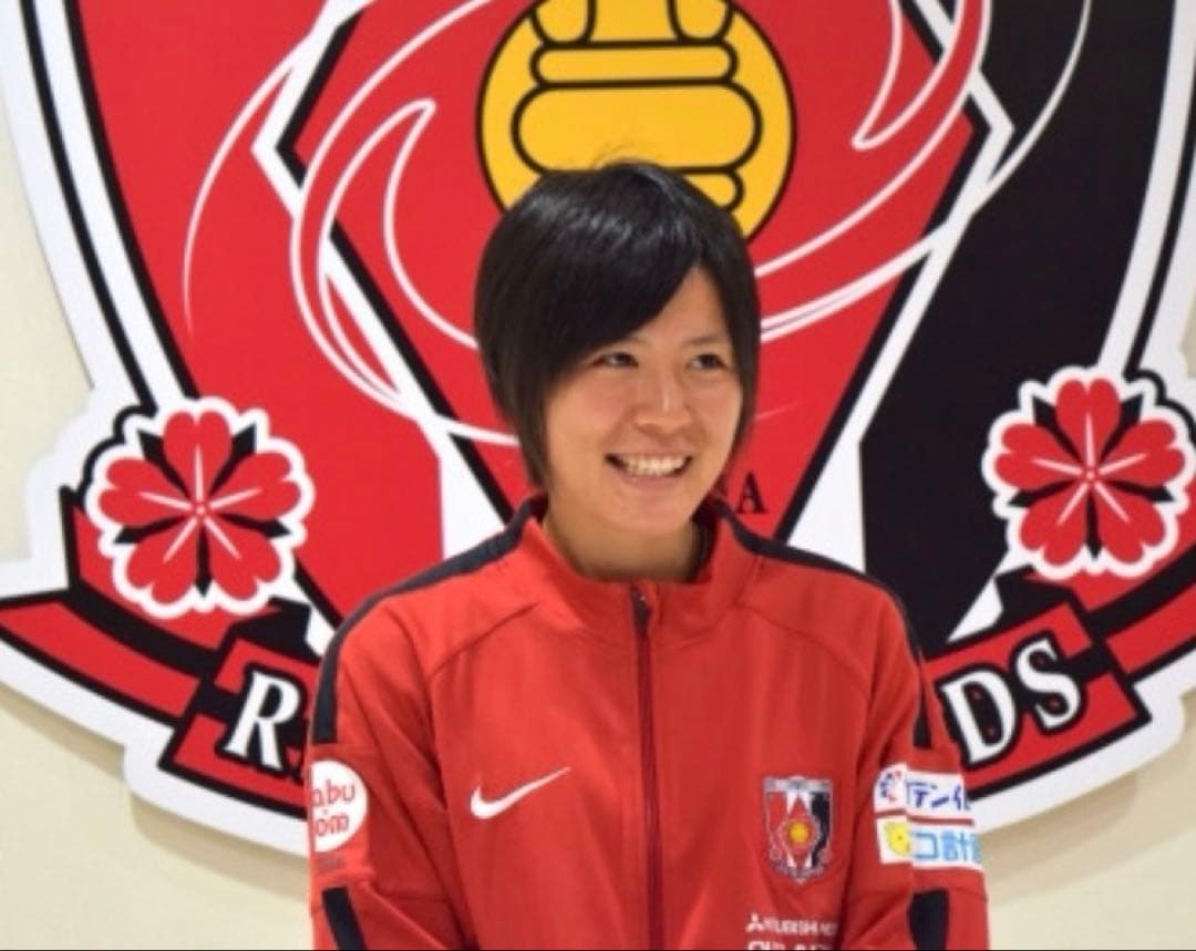 浦和レッズ レディース　Nike サイン入りジャケット　猶本光　実使用 サイズL