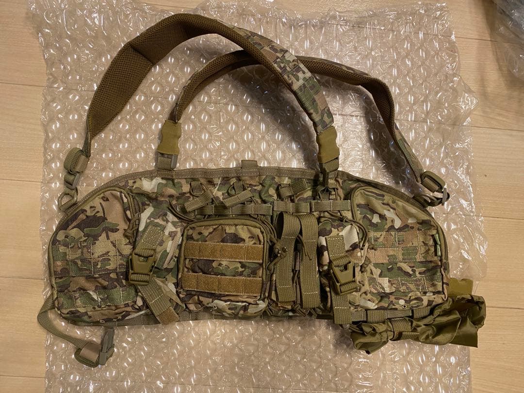  Velmet マルチカム　チェストリグ　メイフラワー