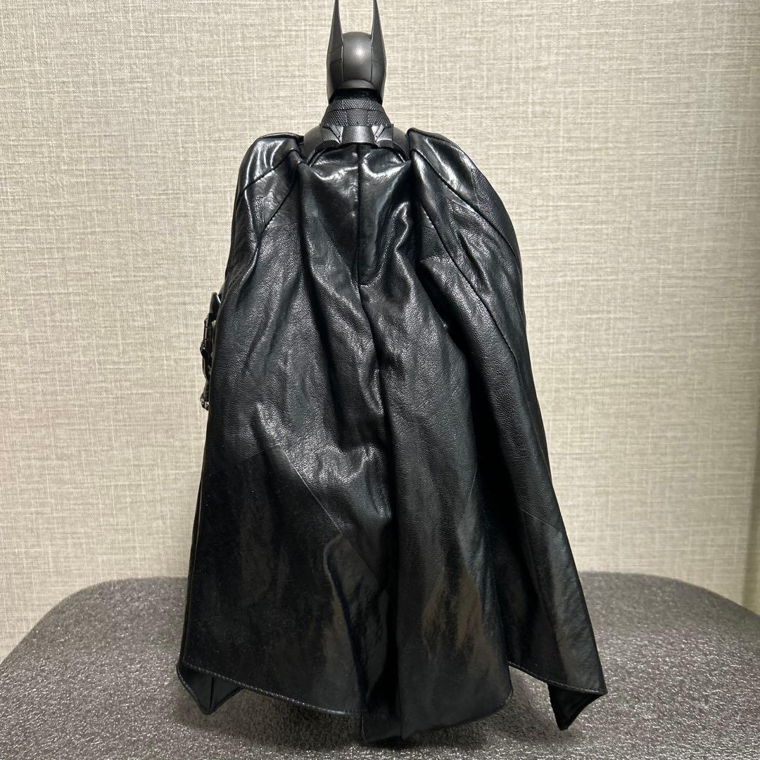 ホットトイズ 『バットマン：アーカム・ナイト』（プレステージ・スーツ版）