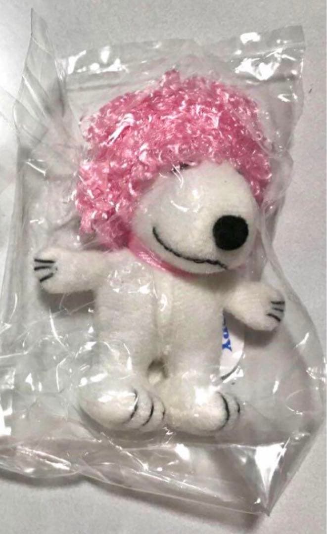 スヌーピー　ぬいぐるみマスコット　ファミリア　PEANUTS ピンク