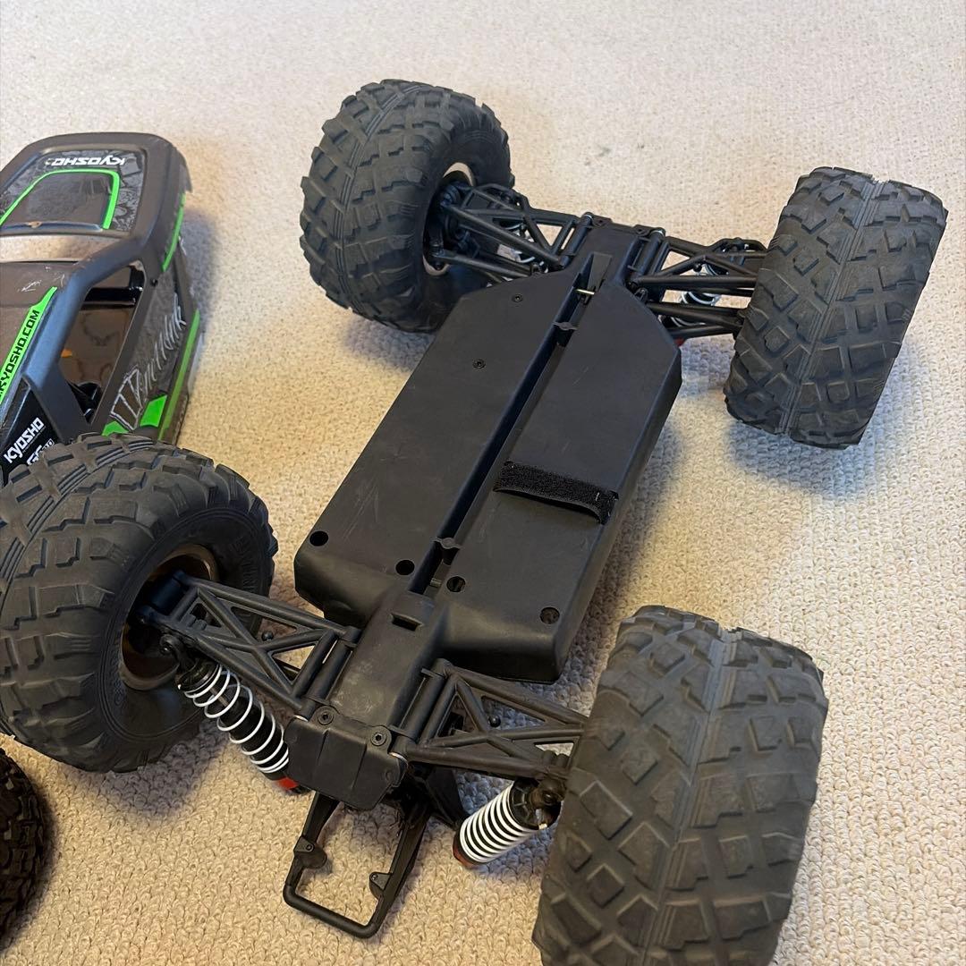 ラジコン　京商　kyosho RAGE2.0