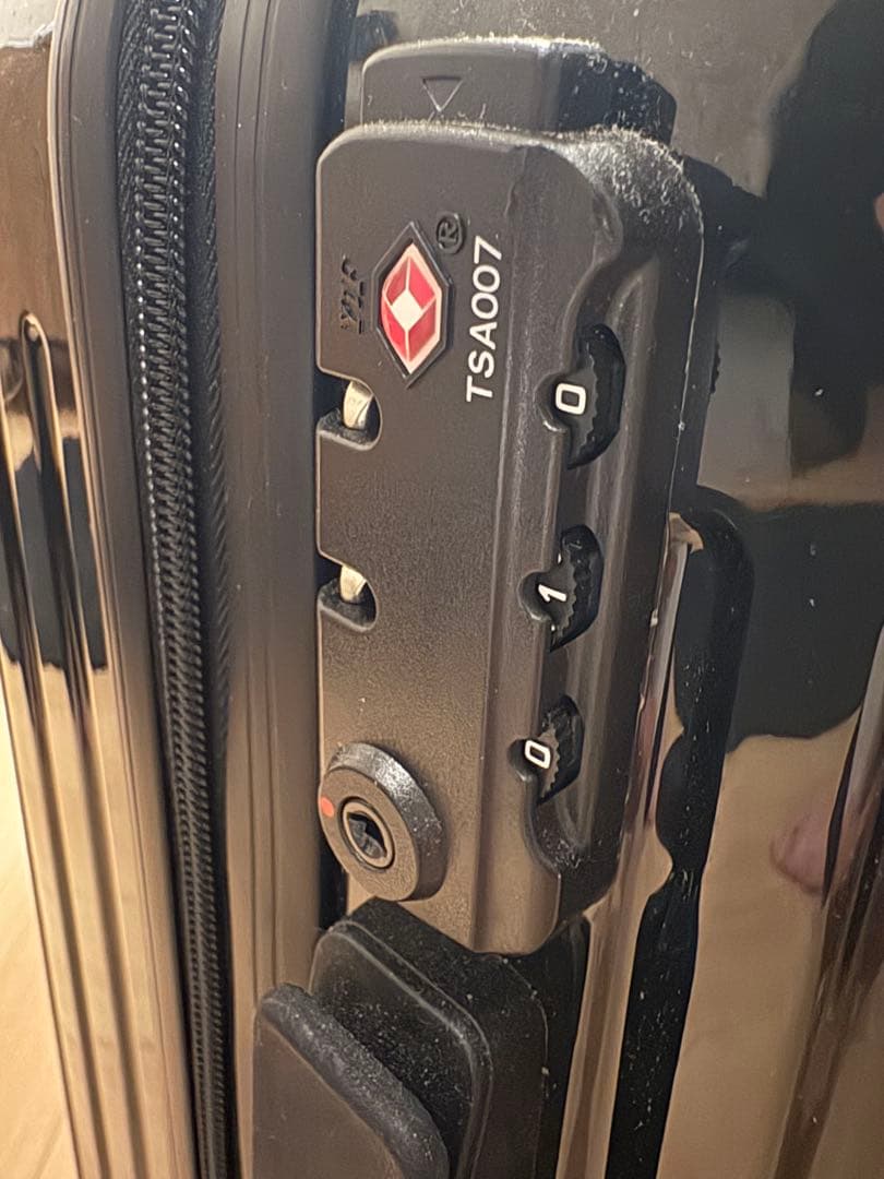 肉*が様 UNISON SQUARE GARDEN キャリーケース