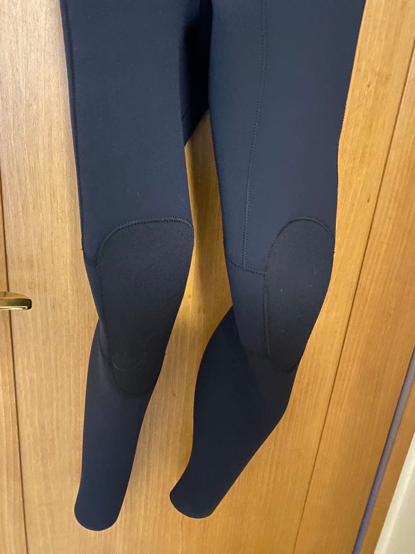 レディースウェットスーツ