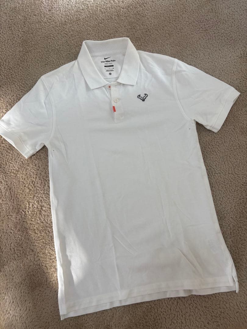 お値下げ！！Nike ポロシャツ 白WH 日本サイズM(USサイズＳ)美品