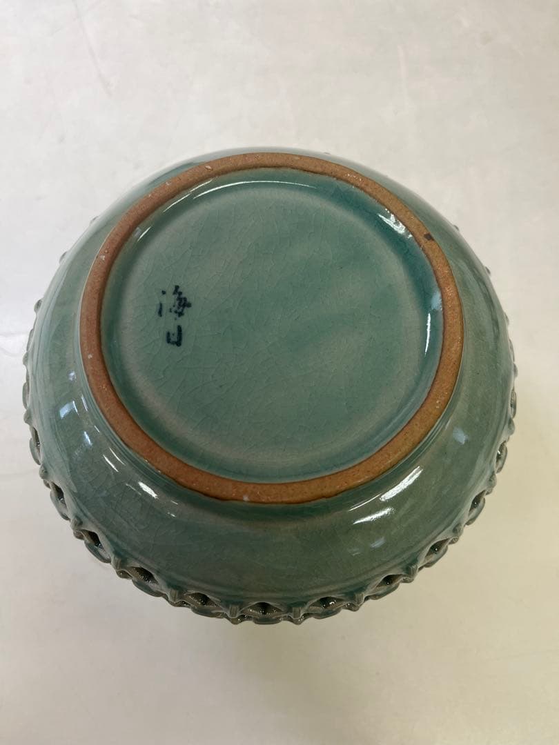 M648 青磁 壺 飾りつぼ 海日 蓋付 水呂窯
