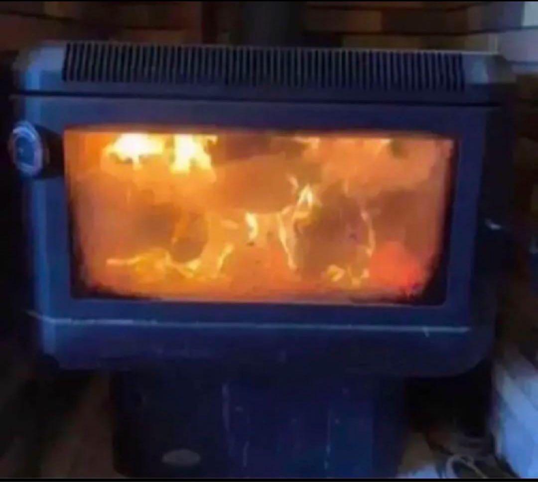 【引取限定】約350kg　軽トラ一杯　薪　薪ストーブ用　キャンプ　約3年乾燥