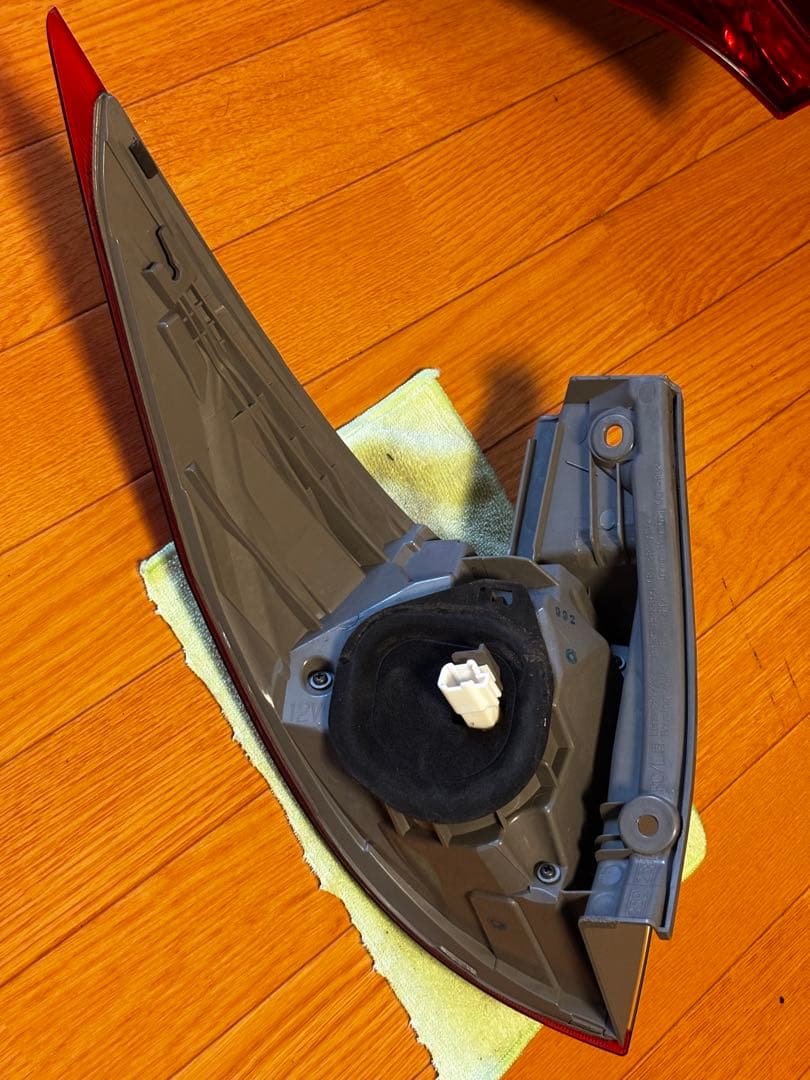 送料込み❗️エスティマ 50系 中期 純正テールランプ セット