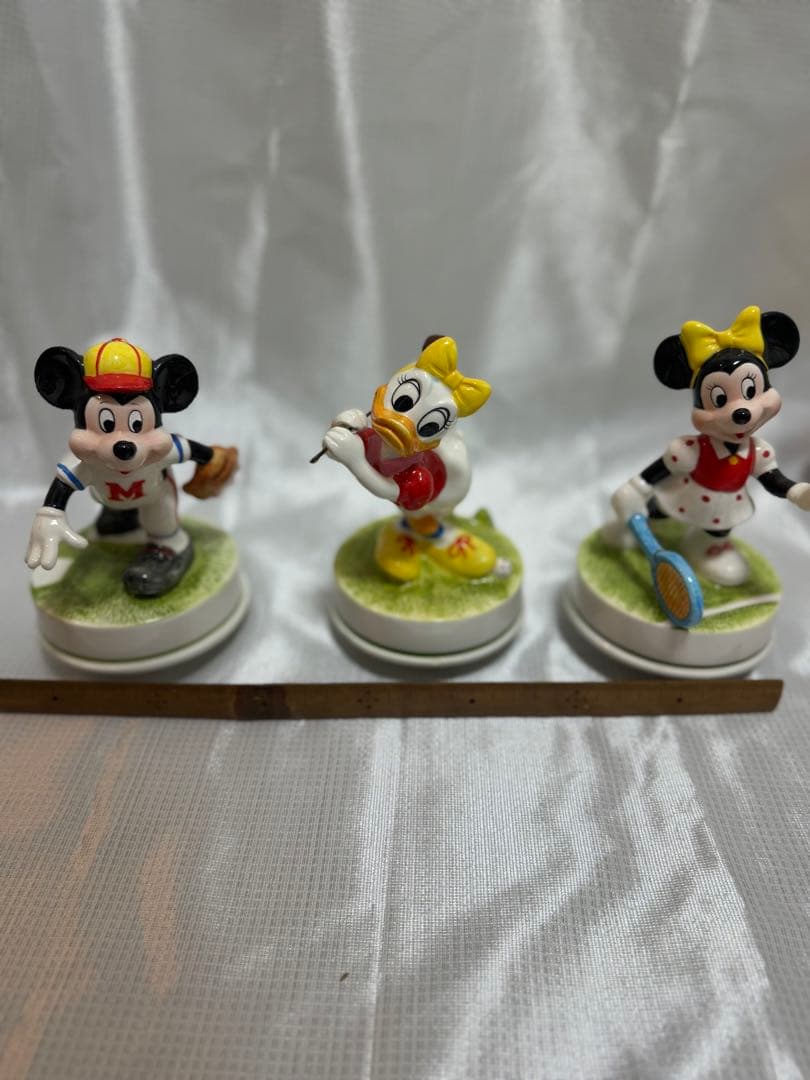 ヴィンテージミッキーマウス　陶器の置き物オルゴール付き