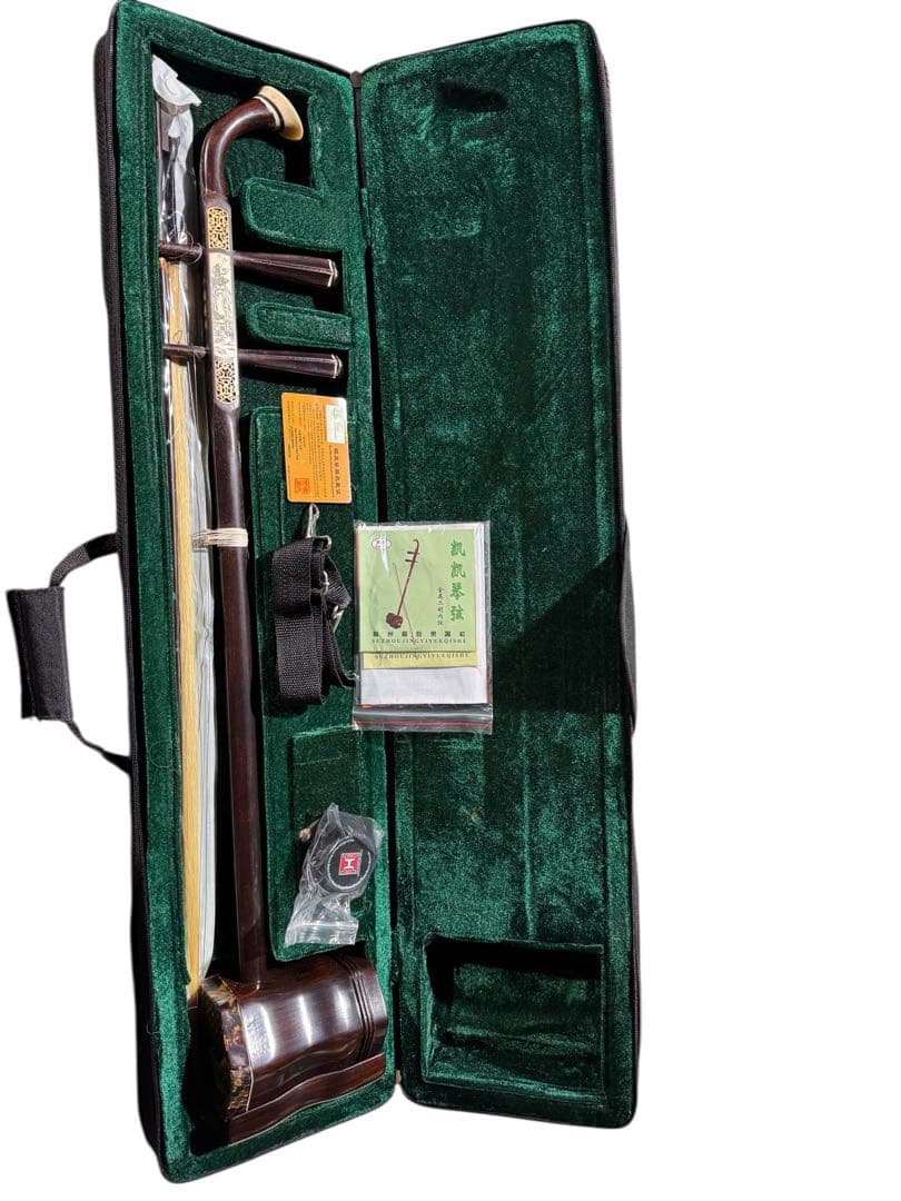 中国　二胡 紅木 中国楽器 現状品　蛇皮使用 登録証付き ケース・弓付き 美品