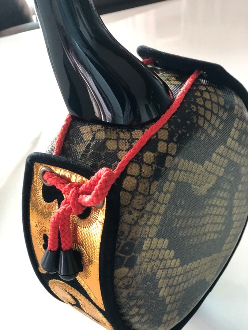 お値下げしました！新品　チューナー付きミニ三線