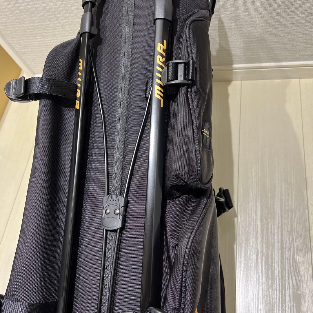 美品 MIURA ゴルフ キャディバッグ ブラック×ゴールド　三浦技研
