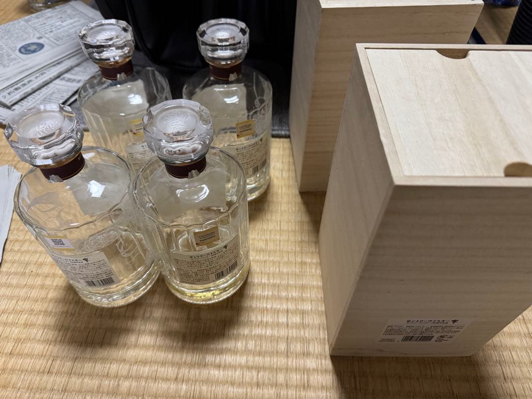 響100周年　空瓶4本、箱2