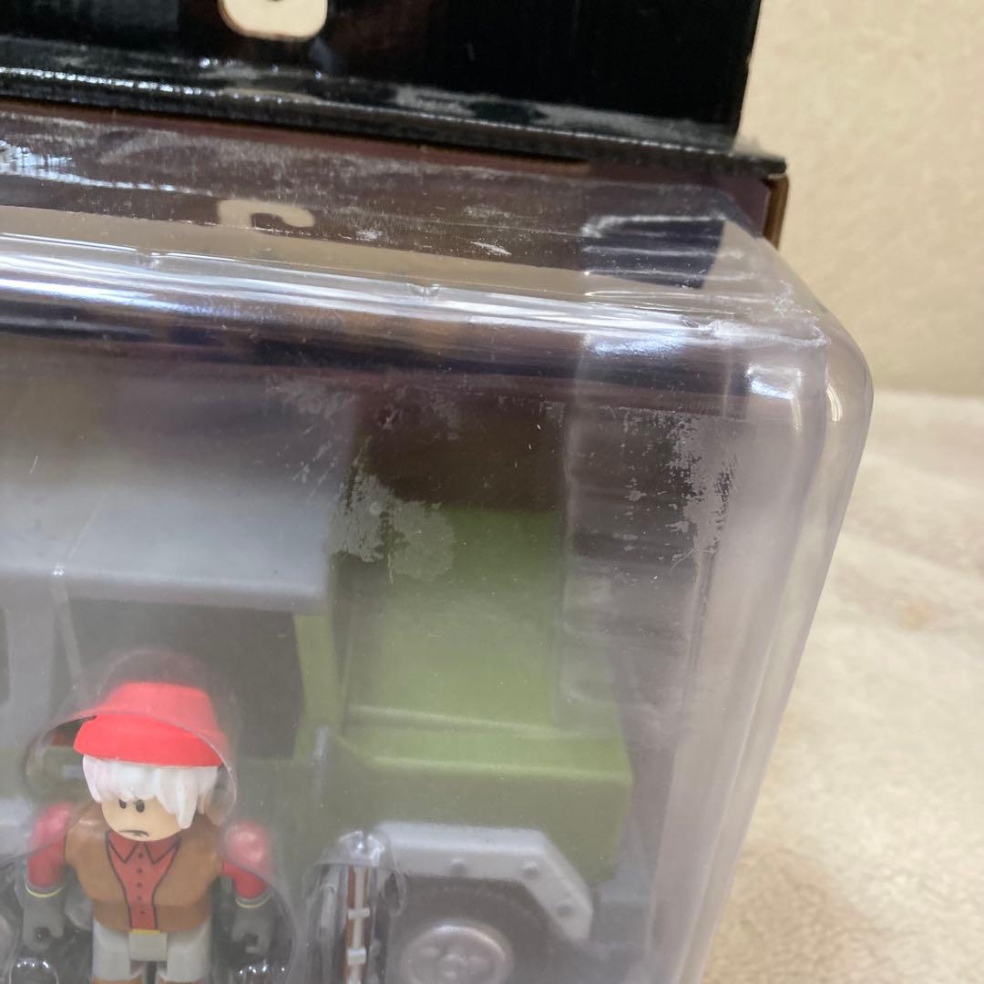 Roblox Apocalypse Rising 4×4フィギュア