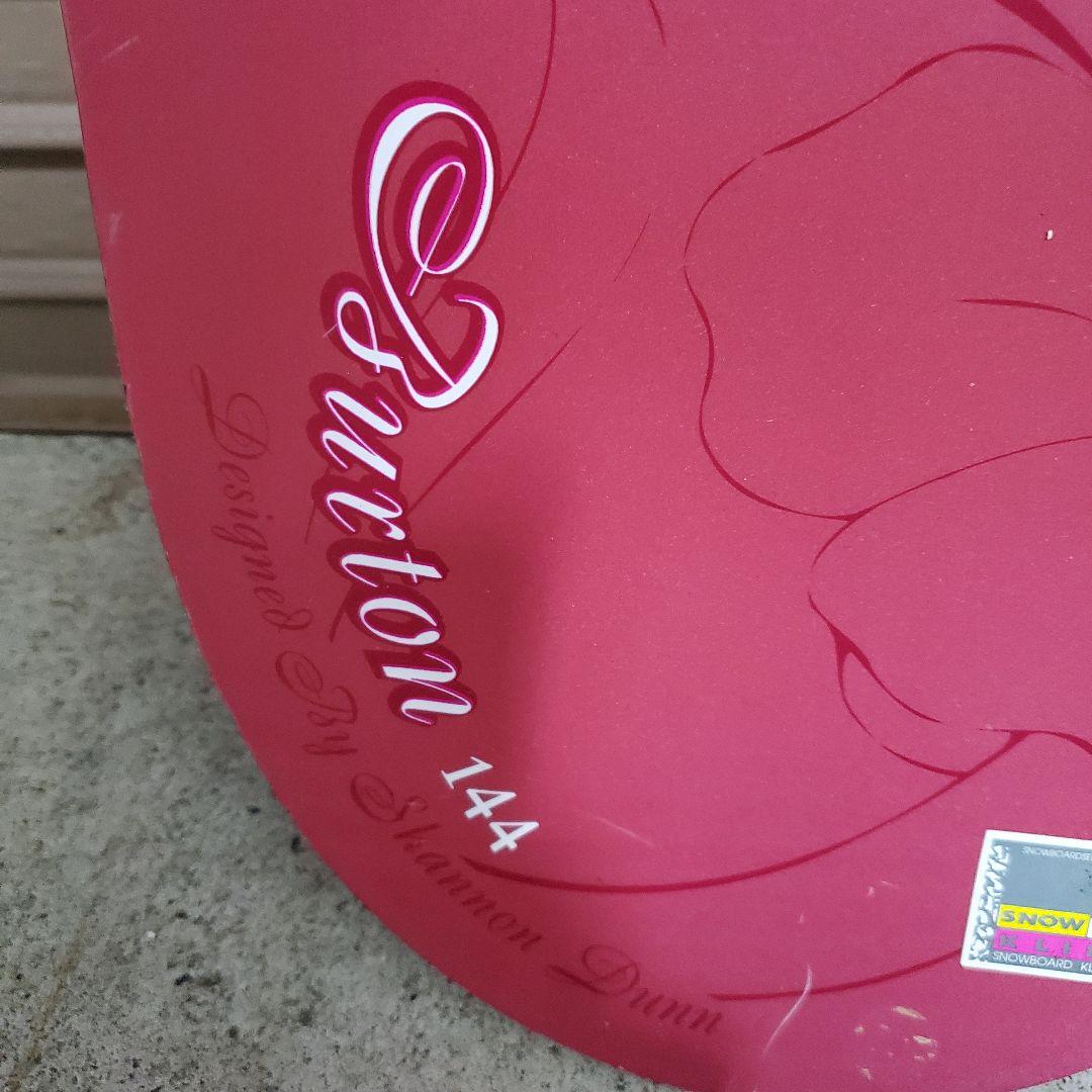 BURTON　シャノンダン　モデル