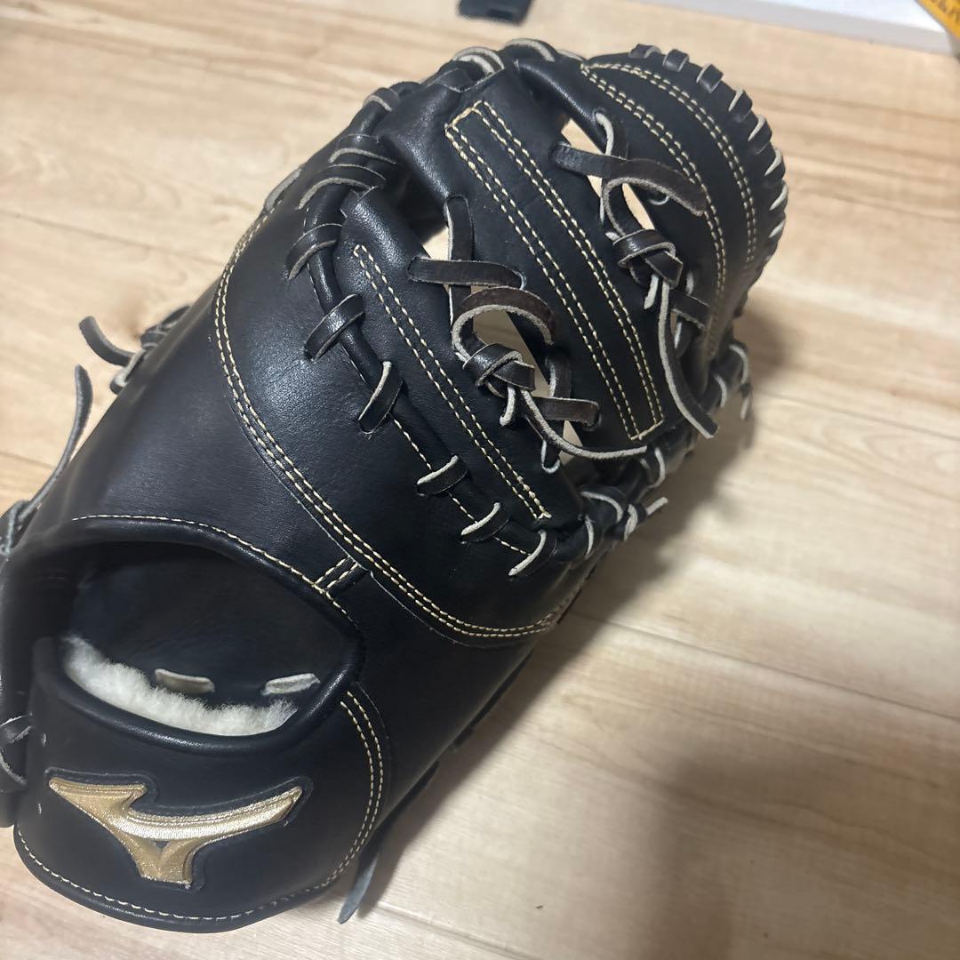 ミズノ 軟式グローブ 黒 ファーストミット