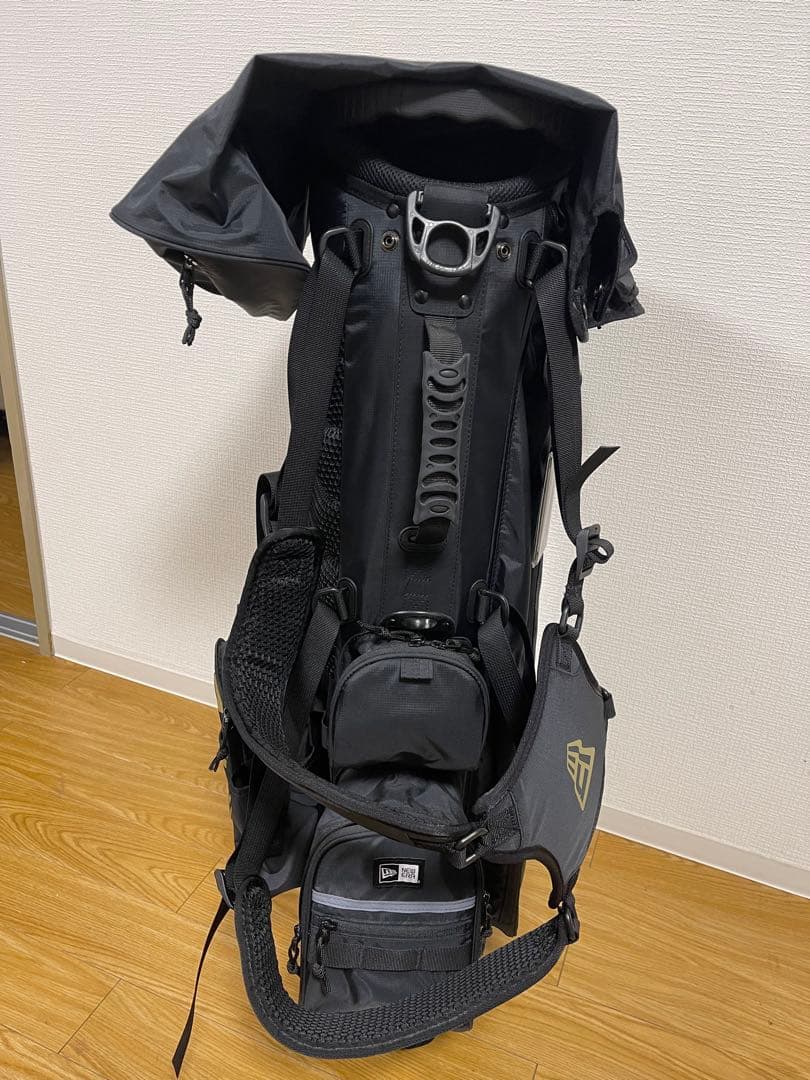 NEW ERA ブラック キャディバッグ