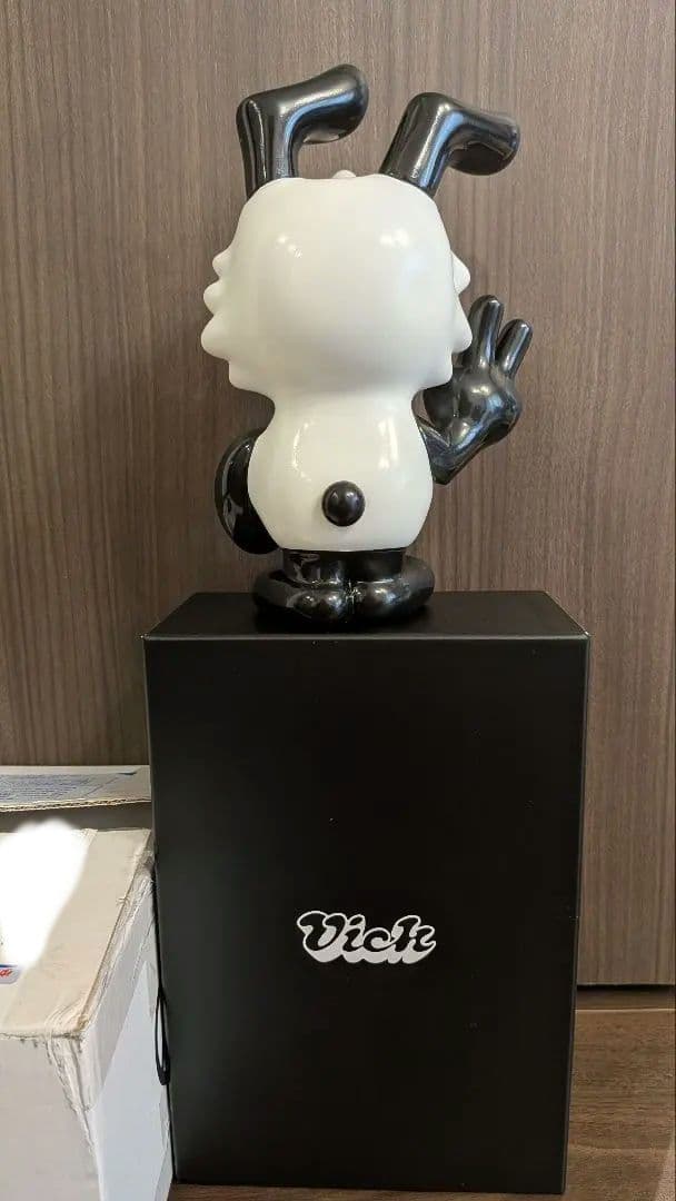 VERDY Vick フィギュア ComplexCon