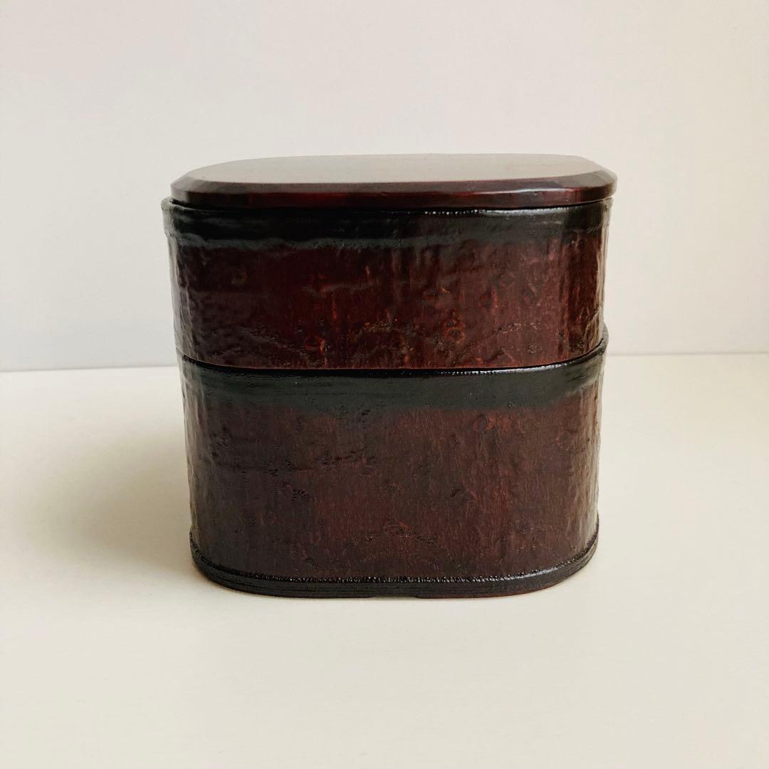 漆工芸　漆作家　本間幸夫　木皮二段重（角）弁当箱　重箱　荻房　 漆器
