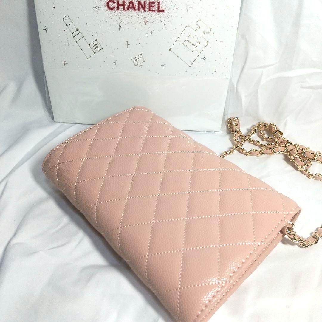 新品ピンクCHANELノベルティショルダーバックゴールドチェーンVIP限定