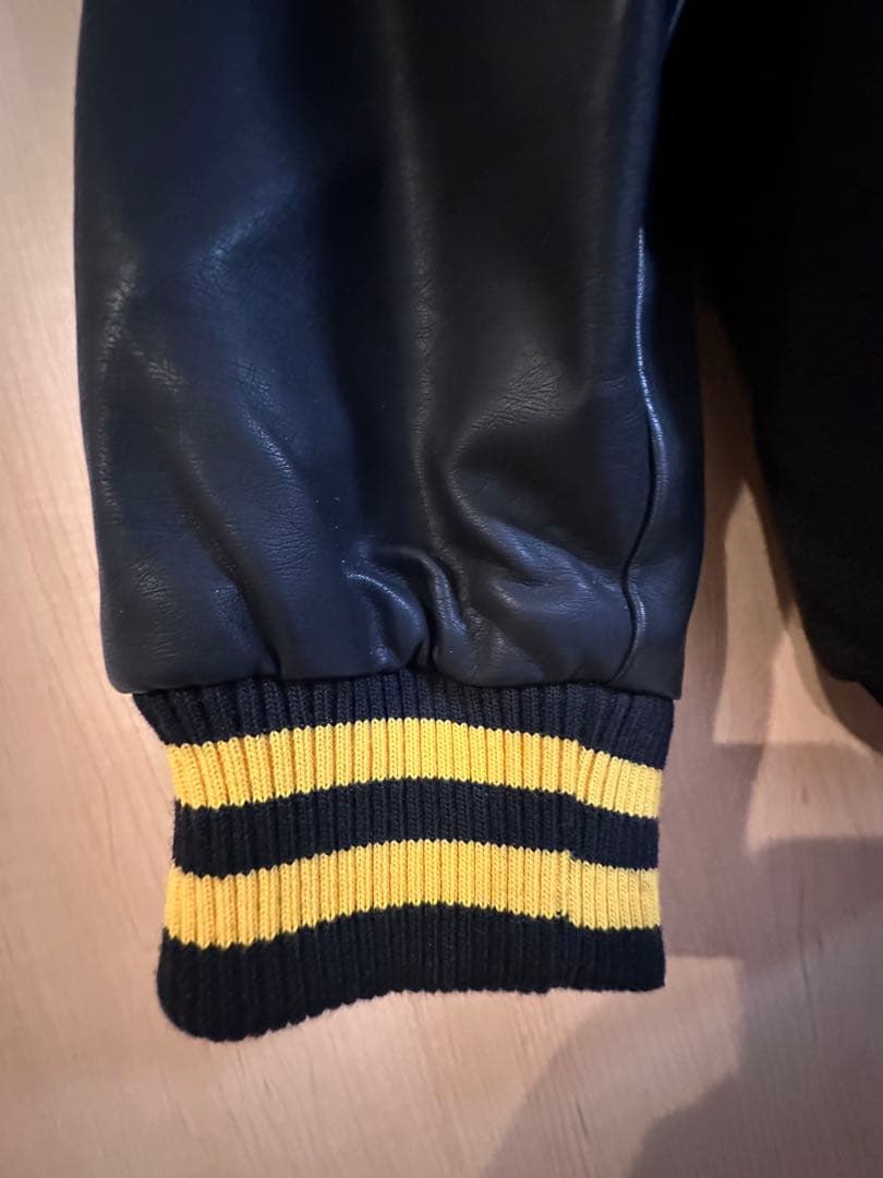 MAN WITH A MISSION スタジャン　ＸＬ