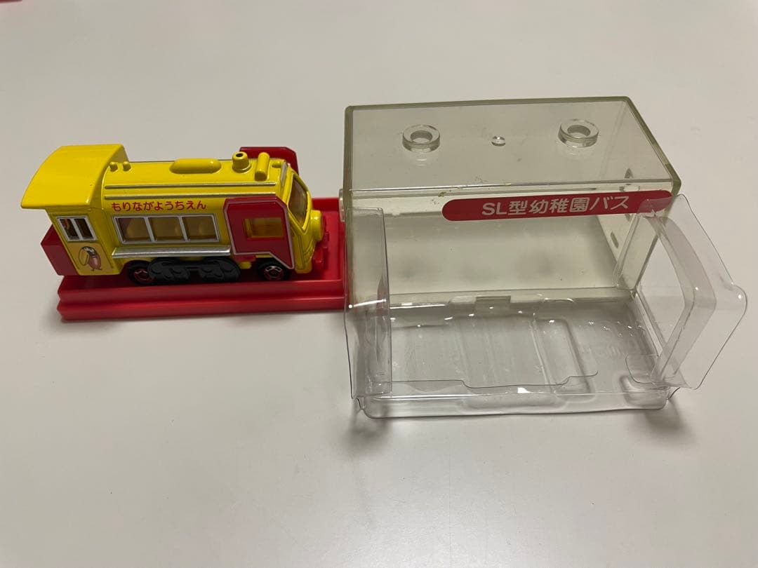 トミカ　珍しい食玩商品です！　4種類セット