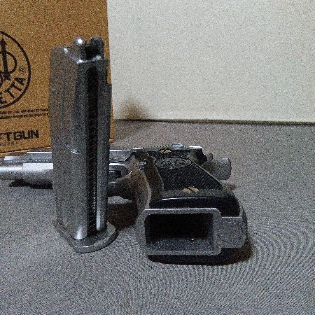 WA ベレッタ M84FS チーター ブローバック　シルバーモデル　　ウエスタン