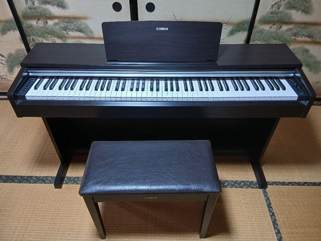 YAMAHA Arius YDP-142R 電子ピアノ