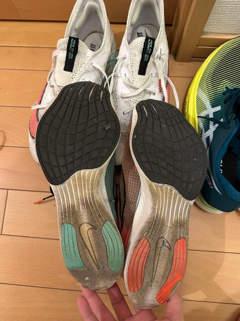 の*ン様 ランニングシューズ