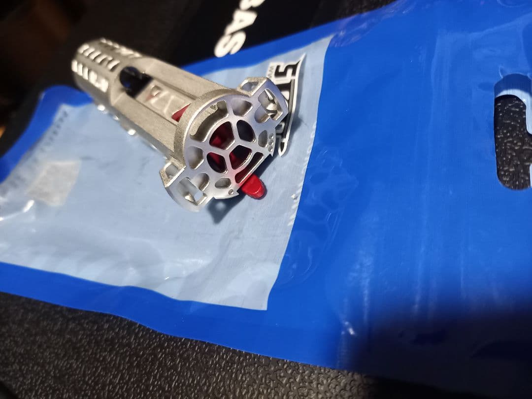 アクションアーミーAAPO1アサシン　ボルト、アルミマガジンセット