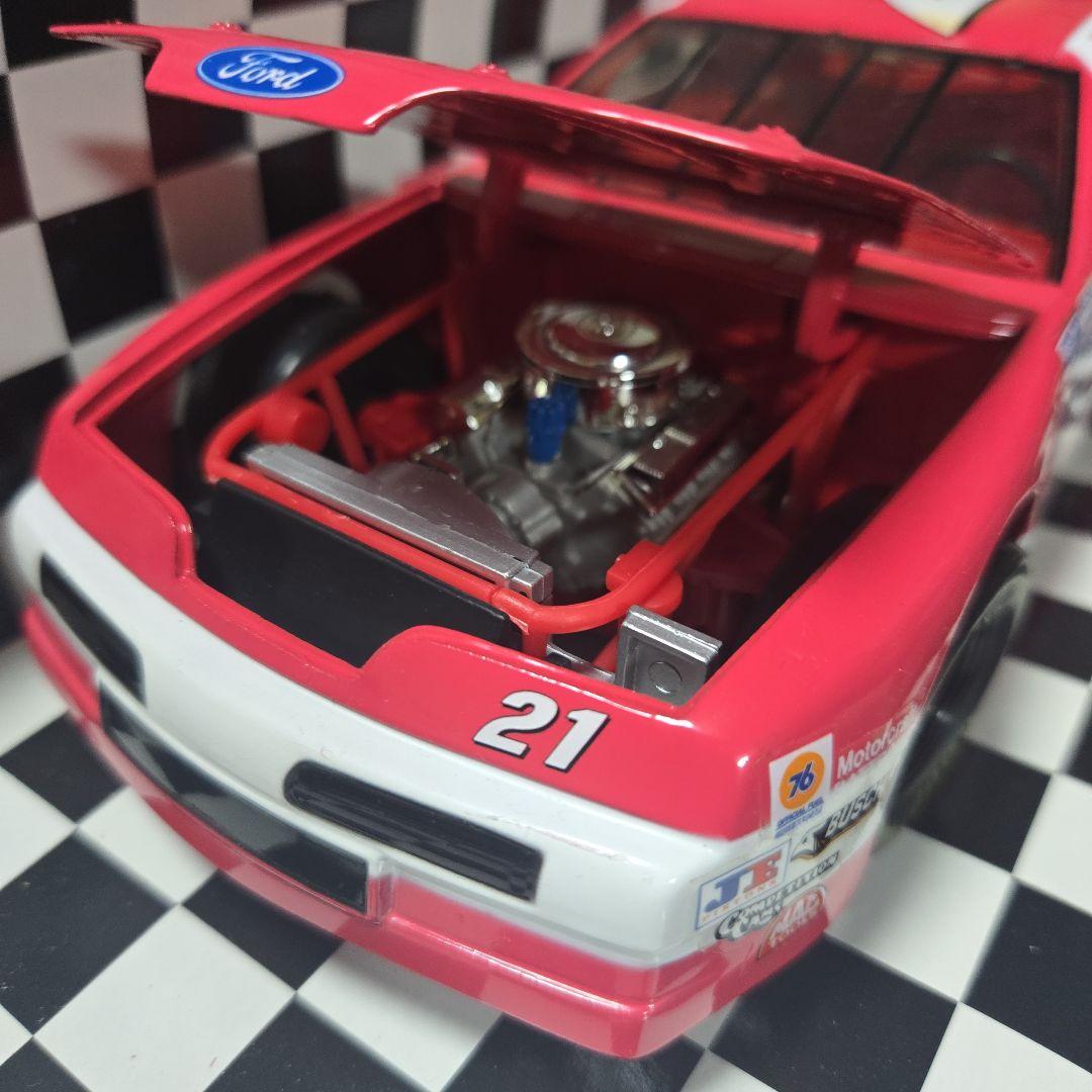 アメリカンマッスル NASCA RERTL 1/18スケール