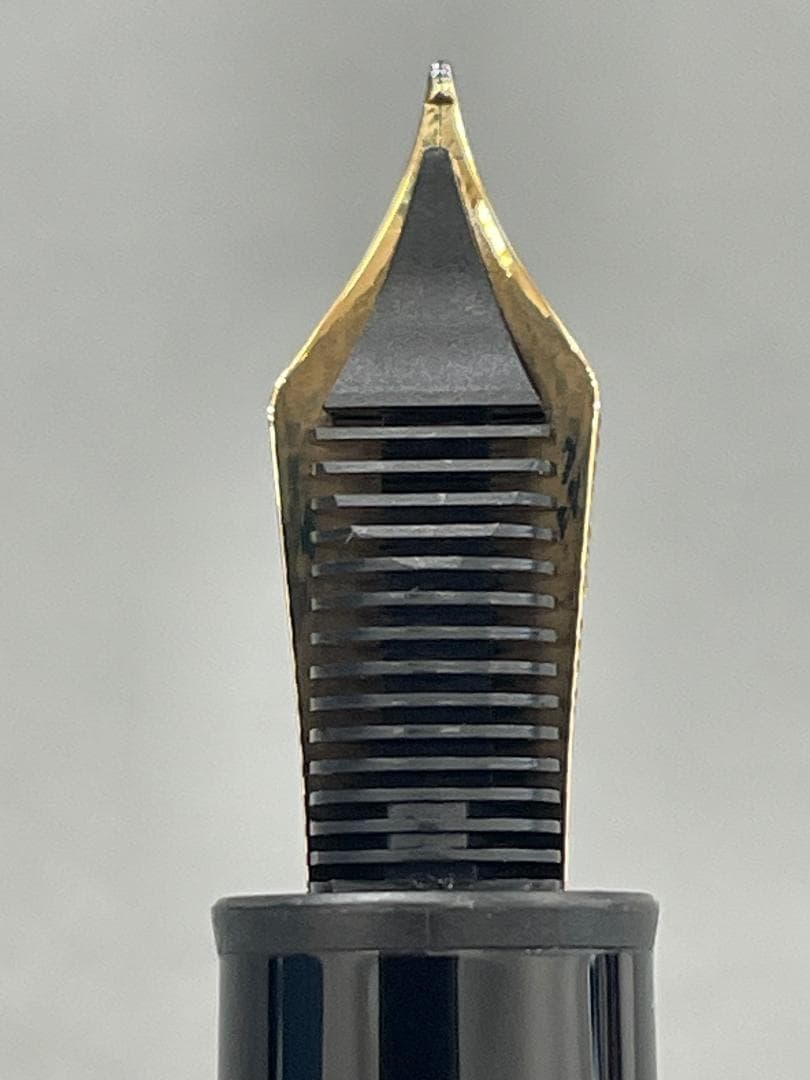 【未使用】モンブラン P146 プラチナコーティング ル・グラン　Ｆ