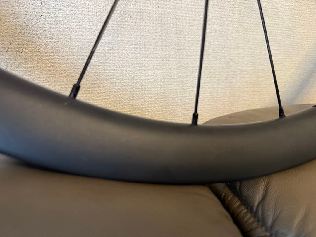 BONTRAGER AEOLUS ELITE 35 DISC チューブレス