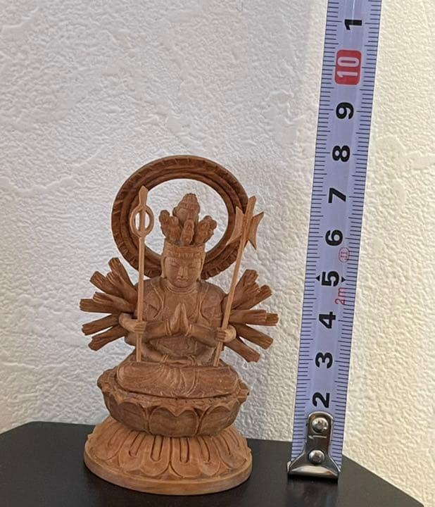 仏身白檀 千手觀音