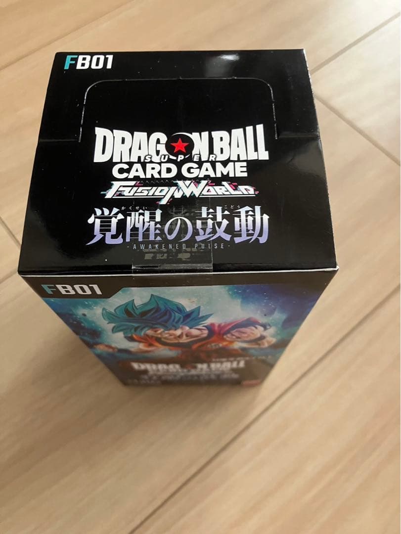 新品・未開封　ドラゴンボールカード　覚醒の鼓動　1BOX　テープ付き