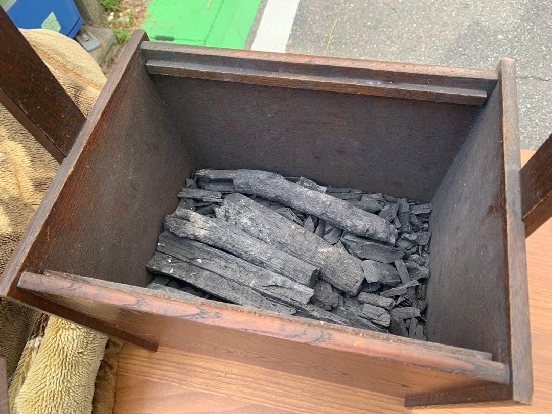 炭入れ　囲炉裏などに