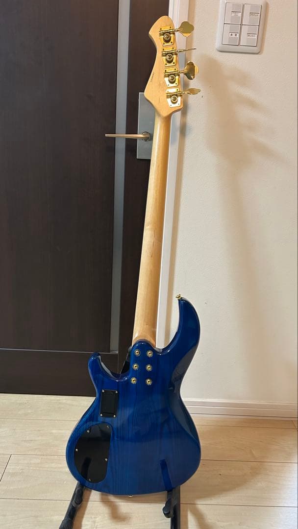 【たーたた】Aria Pro II RSB-42AR SBL エレキベース