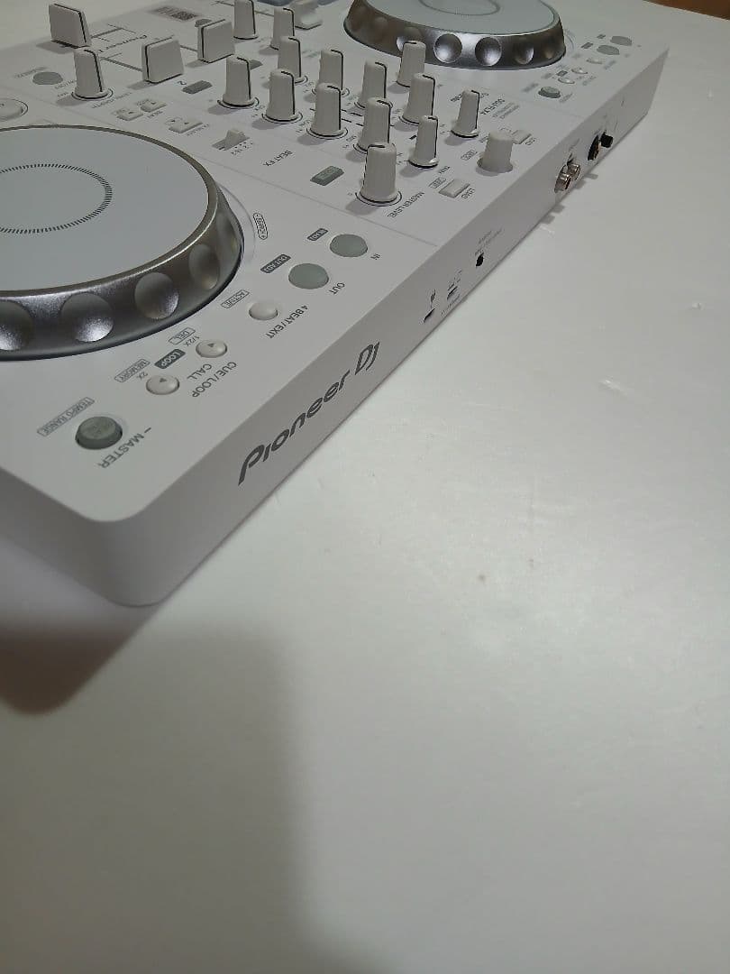 DDJ-FLX4-W ホワイト DJコントローラー　Pioneer