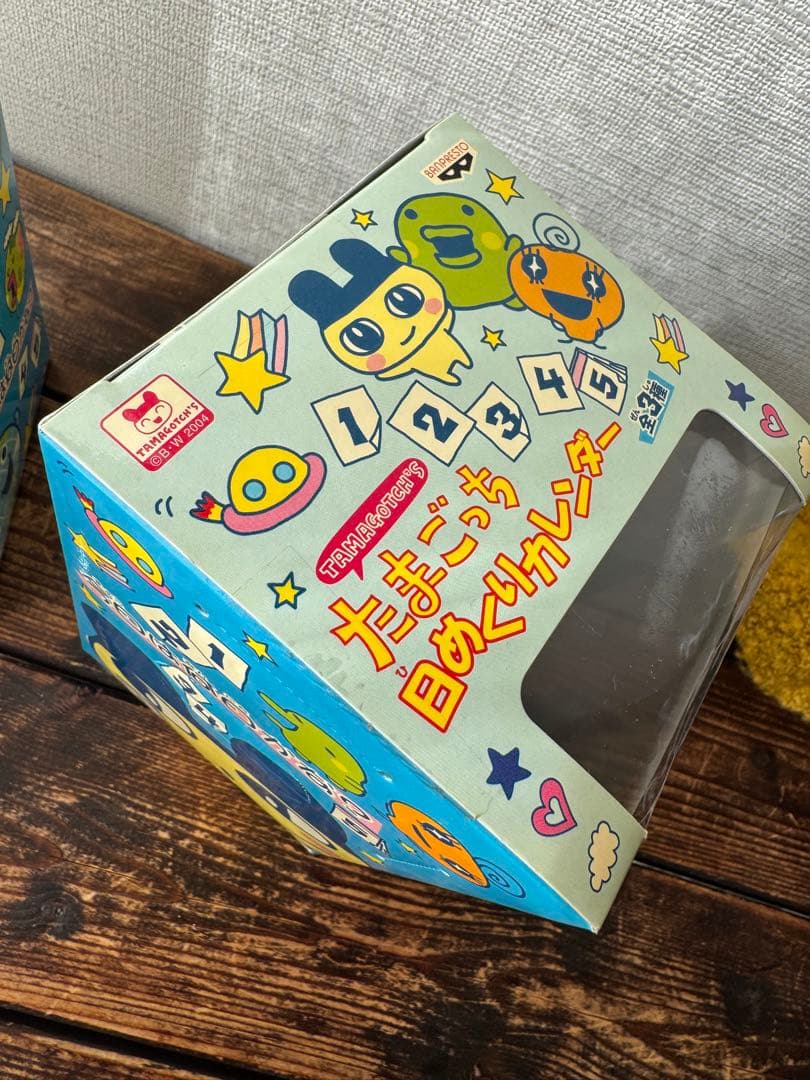 【レア】たまごっち　日めくりカレンダー　めめっち　くちぱっち