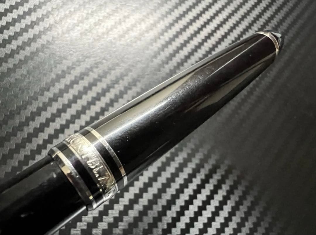 モンブラン P164 クラシック ボールペン プラチナライン