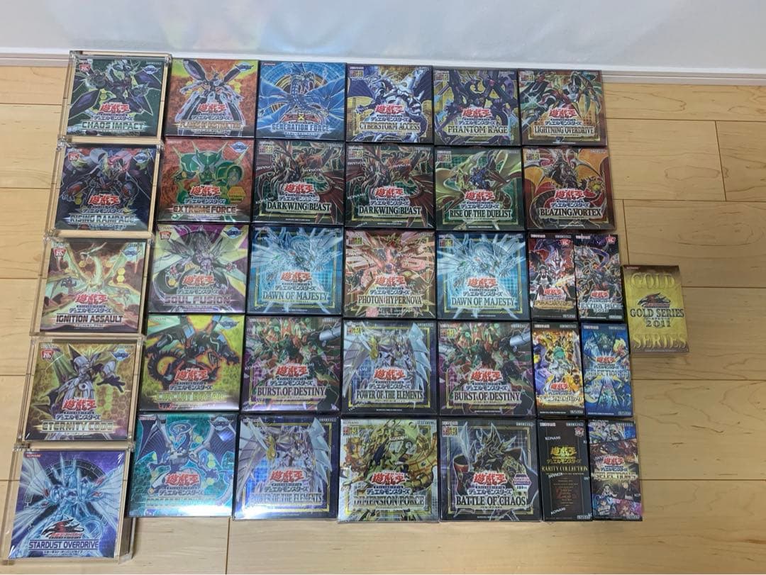 遊戯王　引退品　未開封34BOXまとめ売り